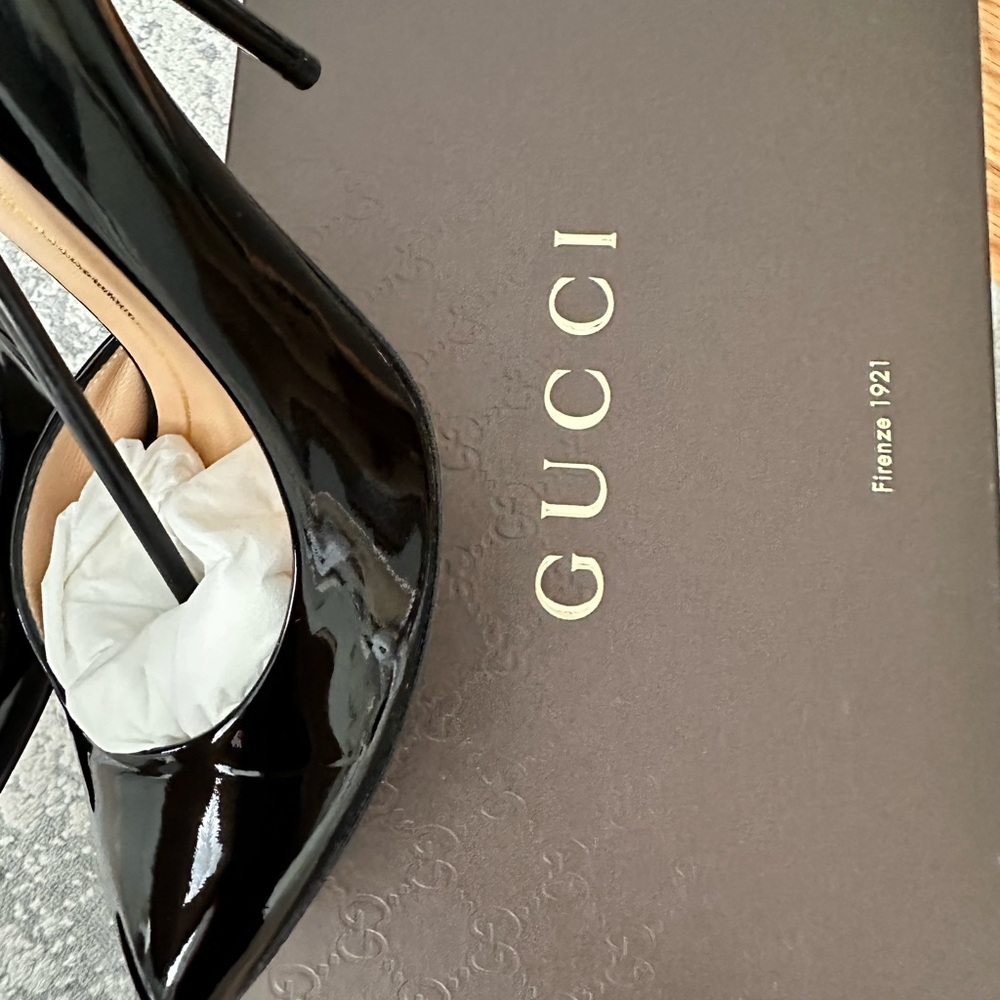 Gucci Vernice Crystal Nero Pump View 2